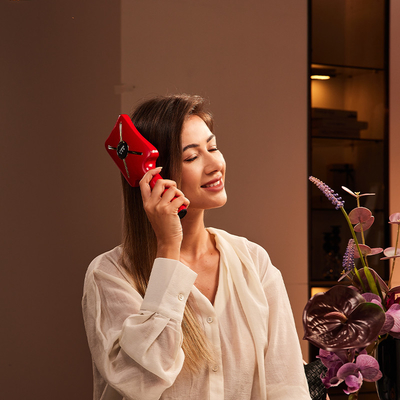 Fitdash Rechargeable Thérapie par la lumière rouge EMS Massage du cuir chevelu de la tête Brosse de soins capillaires peigne